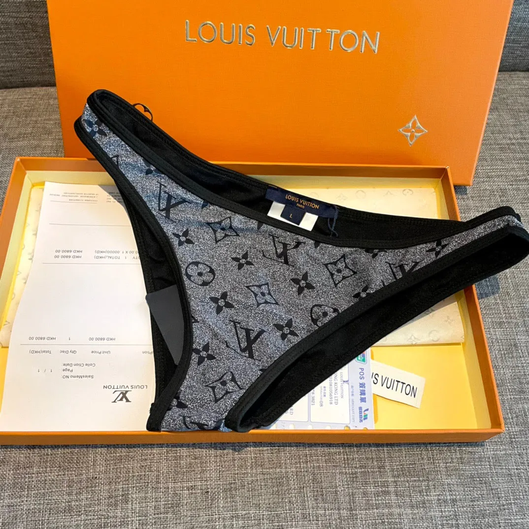 CLTH256 LB Match Monogram Bikini Set / SizeS/M/L
