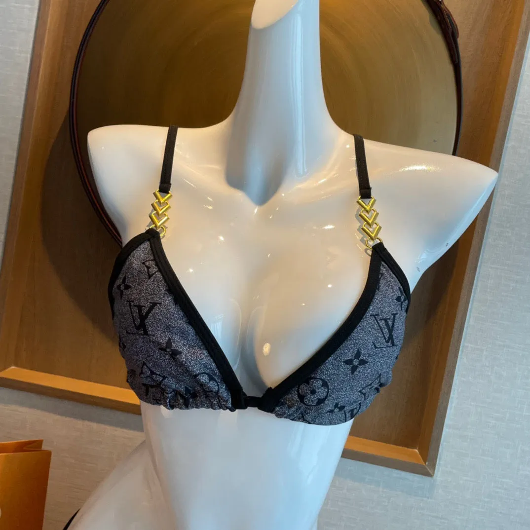CLTH256 LB Match Monogram Bikini Set / SizeS/M/L