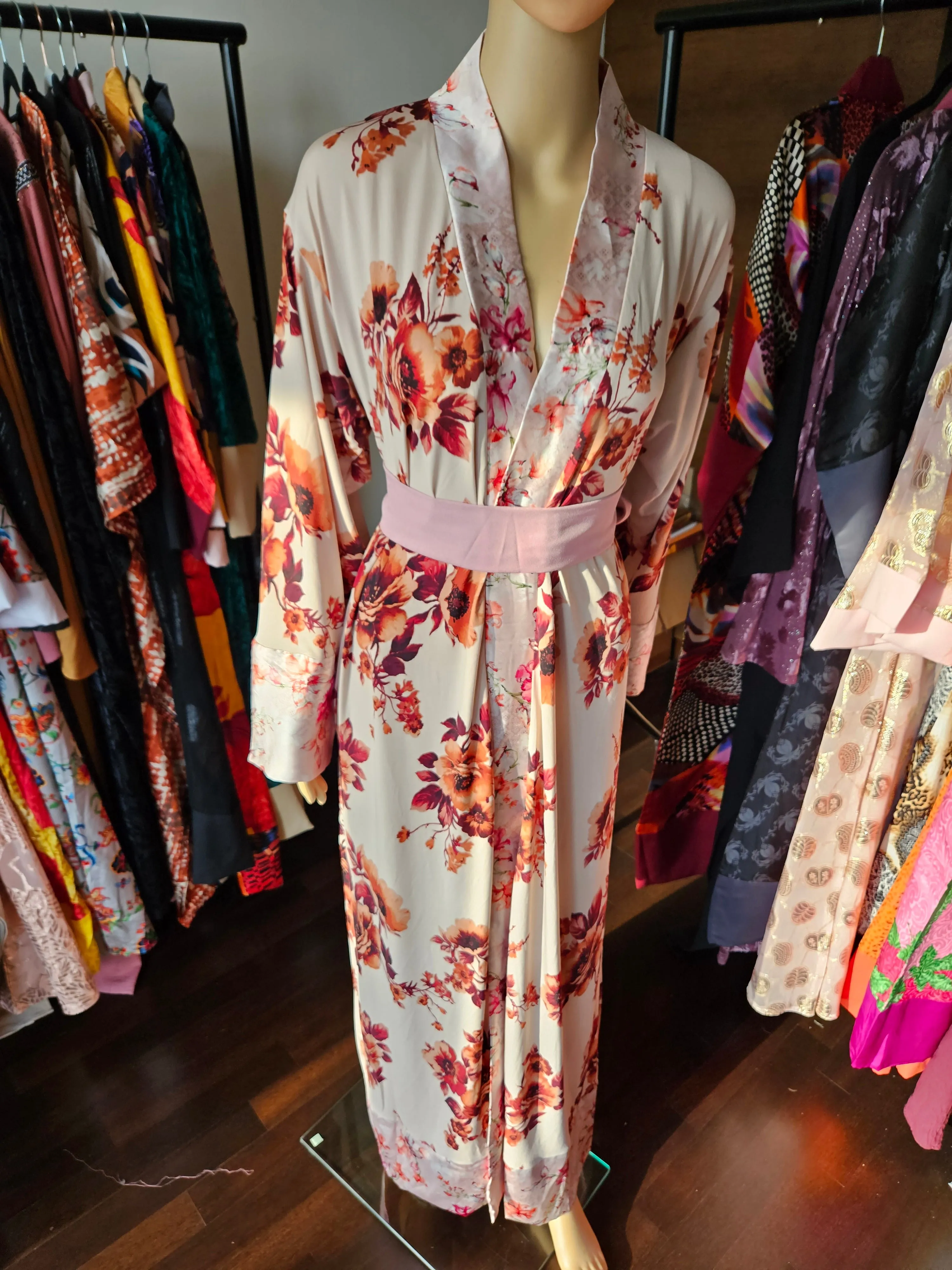 Eleanor Floral kimono robe